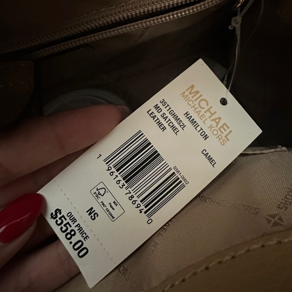 Micheal Kors | Hamilton Medium Top Zip Satchel Crossbody Pebbled Leather - Picture 5 of 8